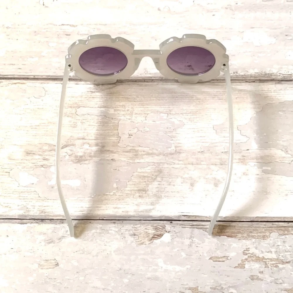BabyGap Flower Sunglasses Clear Frames UV 400 Protection Girls Summer Gap NEW